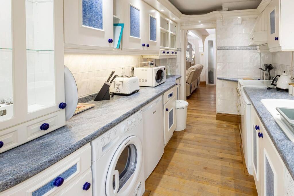Comfy Home- Coley Park Рединг Екстериор снимка
